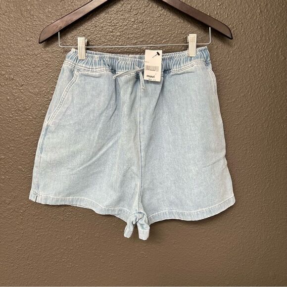 Mavi Chambray pull on drawstring shorts - Picture 1 of 5